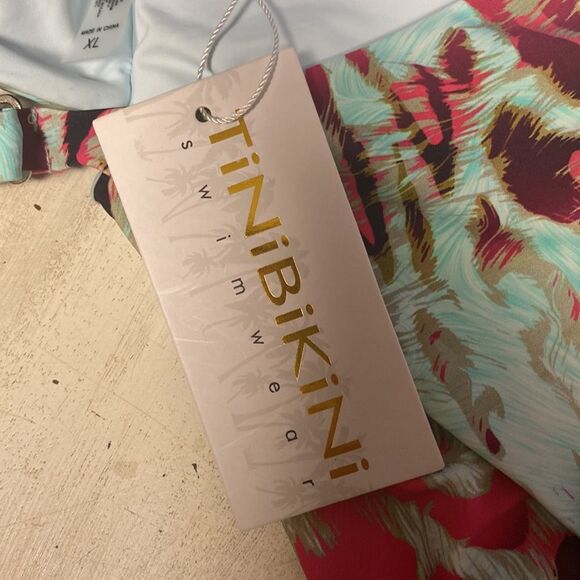 TiniBikini Swimwear 2 Piece Bikini Swimsuit Short Cap Sleeve Top & Bottoms XL - Picture 6 of 12